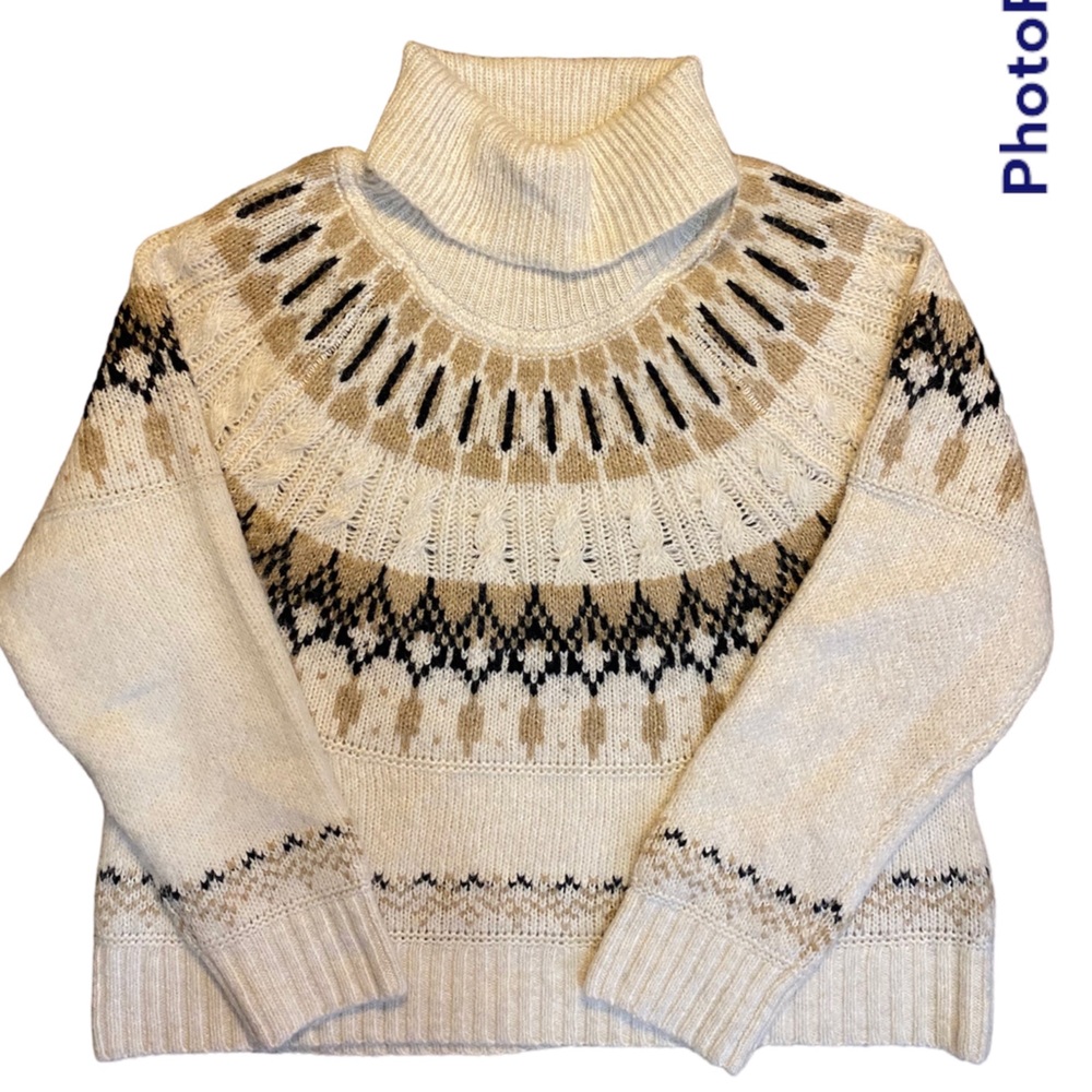 Old Navy Cozy Fair Isle Cable-Knit Turtleneck Sweater for Women / Size Large